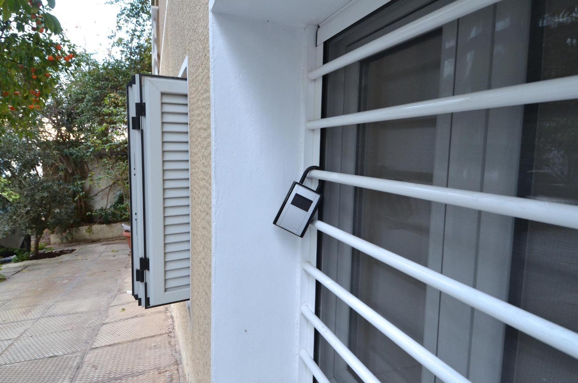 Acropolis, A Nice And Minimal Apartment Atenas Exterior foto