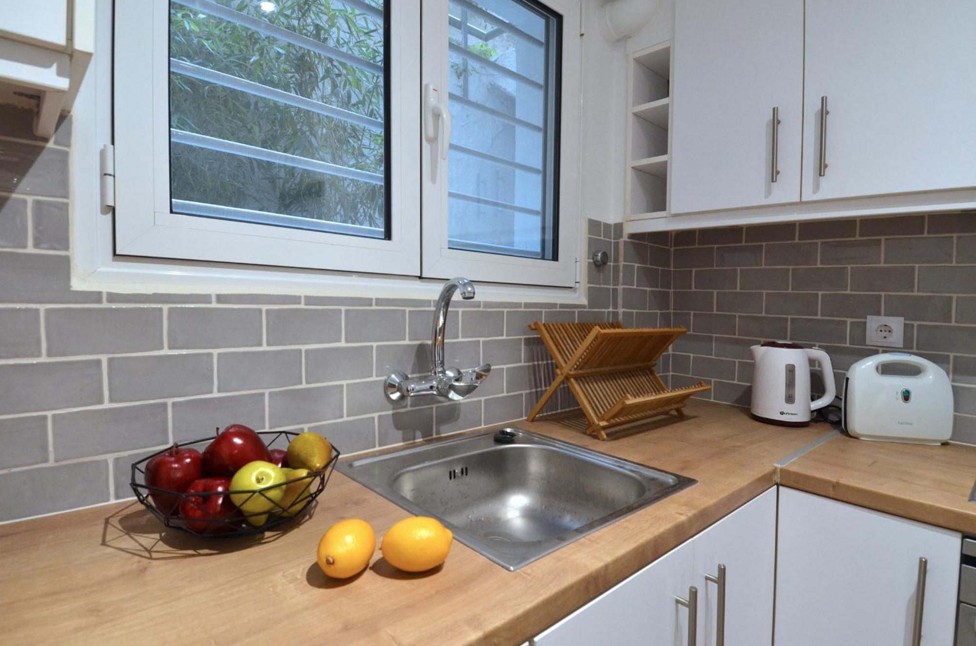 Acropolis, A Nice And Minimal Apartment Atenas Exterior foto